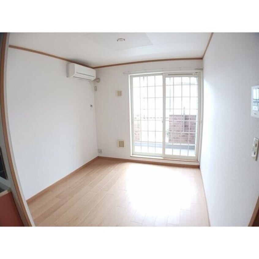 居室 ディーア・クミルＢ