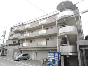 プラスシャルマン(C)