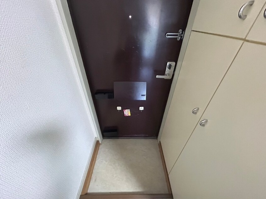 玄関 ルナメイト