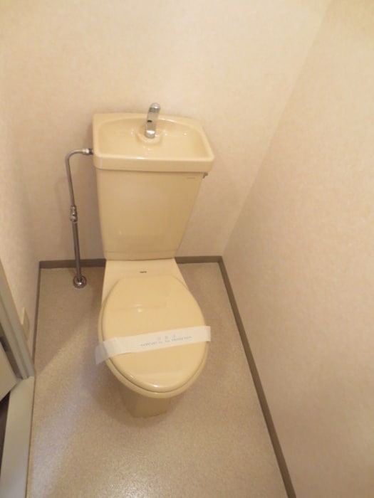 トイレ プレジ－ル西院