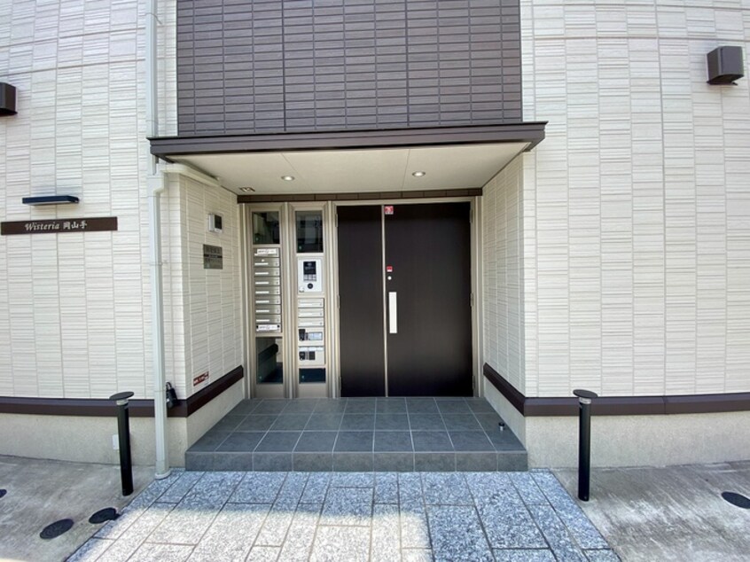 エントランス部分 ウィステリア岡山手