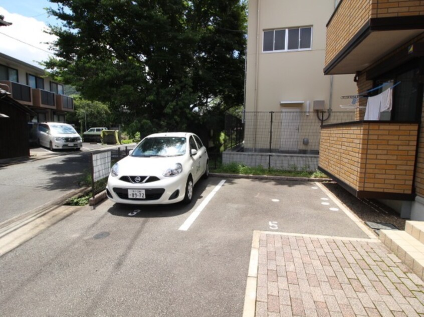 駐車場 エシャロットＭＩＮＡＭＩⅡ