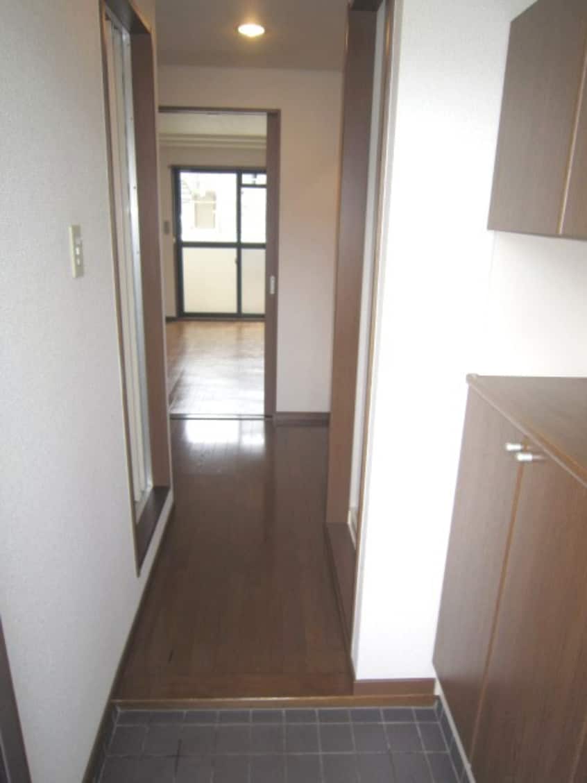 玄関 ア－バンハイム大空