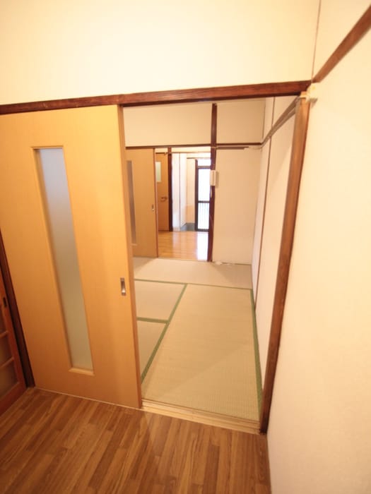 廊下 OKINA　菅原