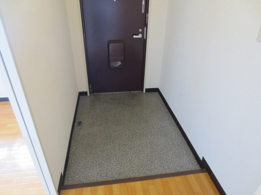 玄関 ロイヤル千里丘
