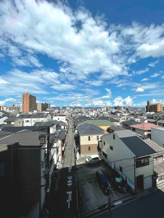 室内からの展望 PALMIZIO鶴橋