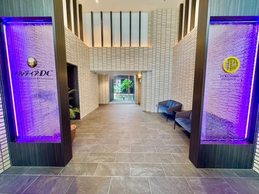 エントランス部分 ﾒﾙﾃﾞｨｱｸﾚｽﾄ難波ｿﾙﾃﾗｽ（702）