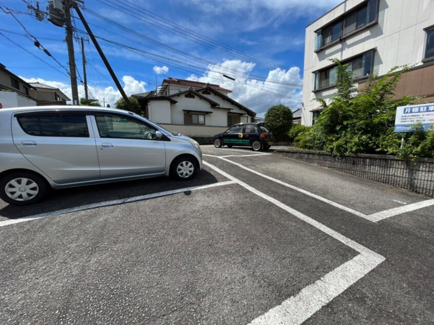 駐車場 アドヴァンス２１