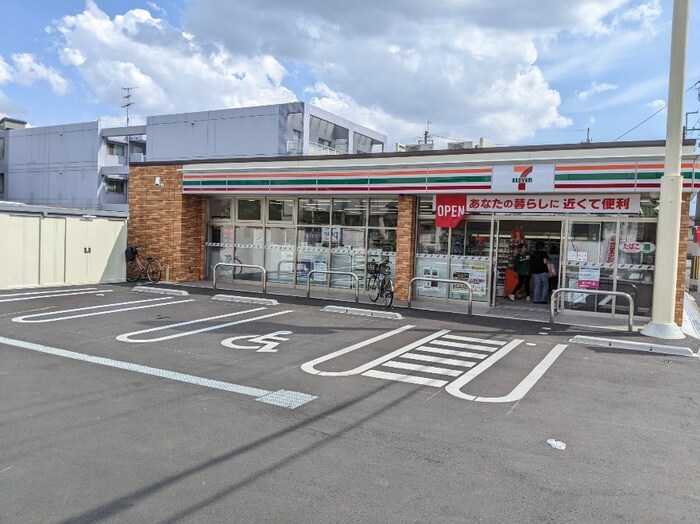 セブンイレブン豊中服部本町3丁目店(コンビニ)まで100m セジュール服部