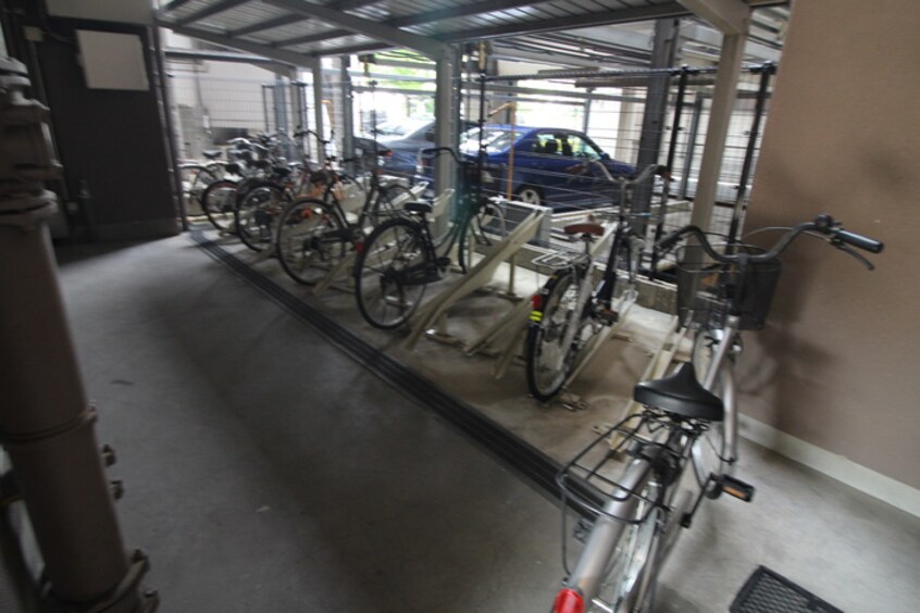 駐輪場 ライフデザイン新金岡Ｃ棟