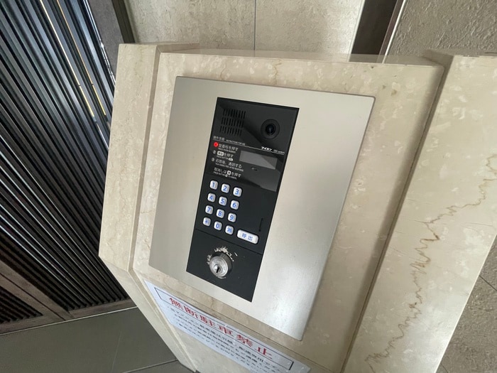 エントランス部分 ﾍﾞﾗｼﾞｵ京都西院ｳｴｽﾄｼﾃｨ(302)