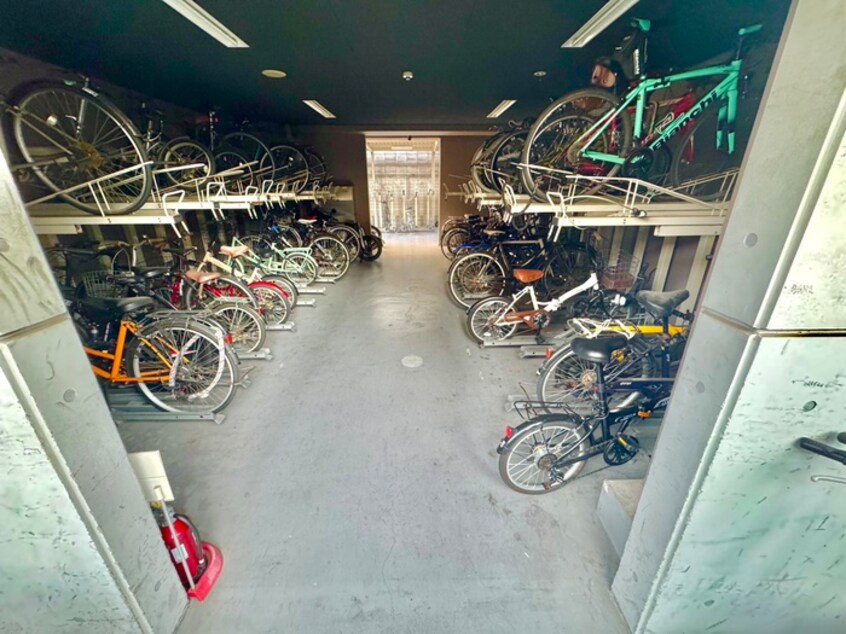 駐車場 LUMINOUS桜川