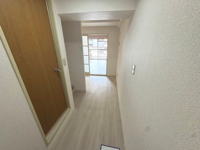 廊下 レクシア西中島Ⅲ
