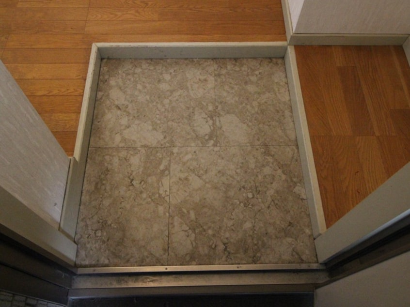 廊下 ネオハートベーター