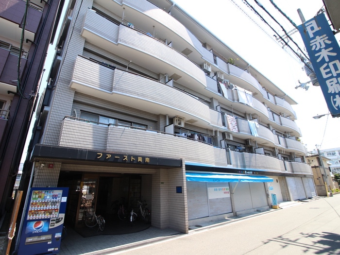 外観写真 ファースト巽南