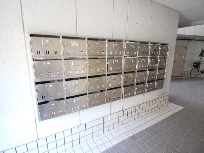 その他 ラメ－ル千里