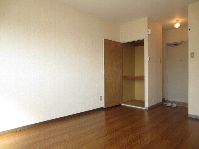 収納 ラメ－ル千里