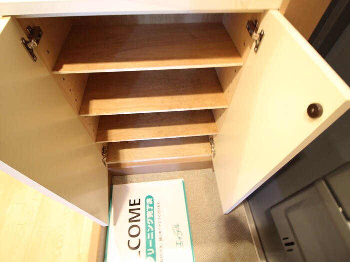 靴箱 ヴィクトワ－ル