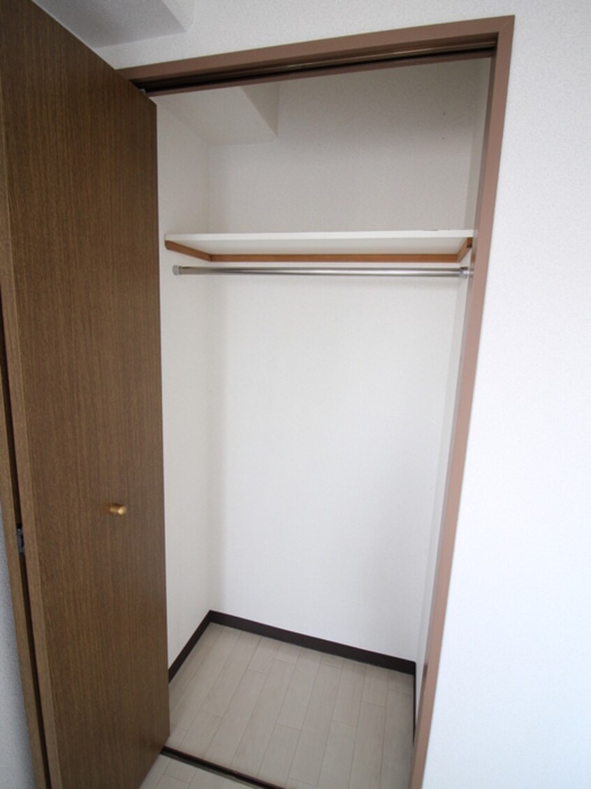 収納 ヴィクトワ－ル