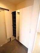 靴箱 リバ－フロント鴨川