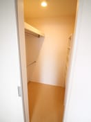 収納 リバ－フロント鴨川