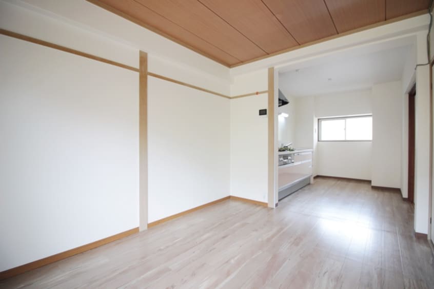 居室 第1 向日ハイツ