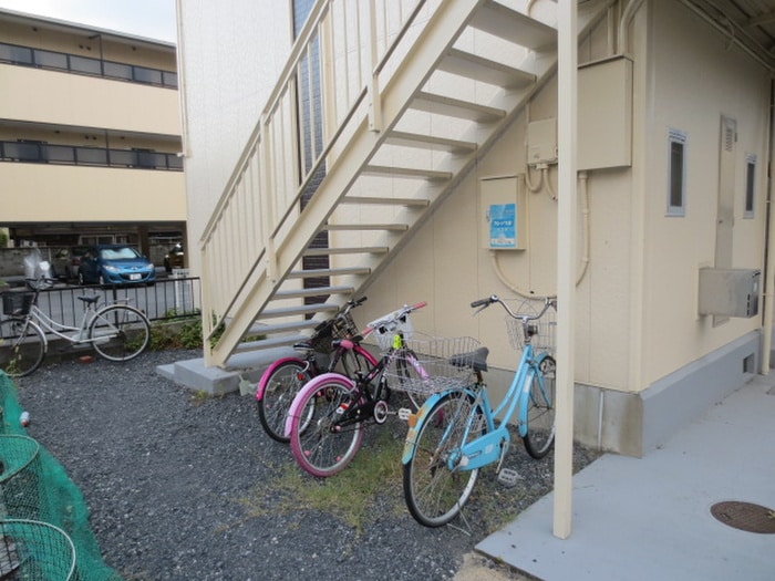 駐輪場 スカイハイツ