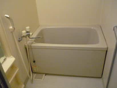 バス／シャワールーム等 フロイデ二番館