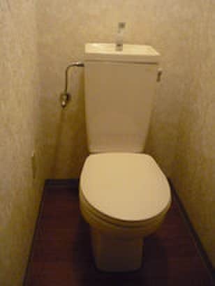 トイレ フロイデ二番館
