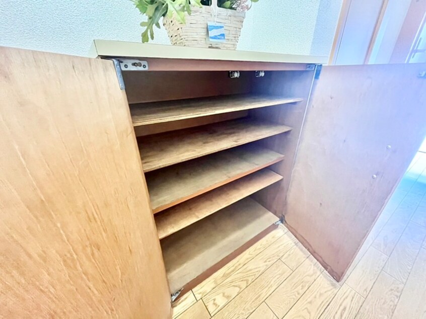 靴箱 コーポラス伏見
