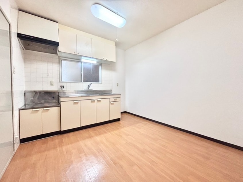 居室 尾野ハイツ幸