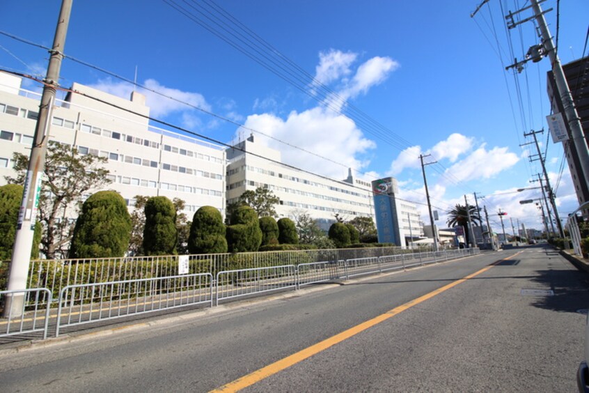 大阪労災病院(病院)まで1670m シェ・トルワ・コリーヌ