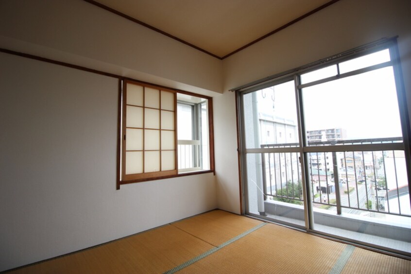 居室 明伸ビル