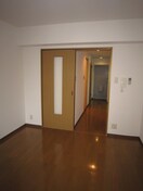 居室 デセンシア ISHIFUNE