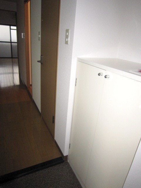 収納 デセンシア ISHIFUNE