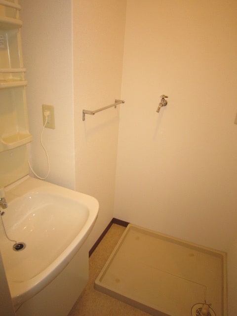 洗濯機置場 デセンシア ISHIFUNE