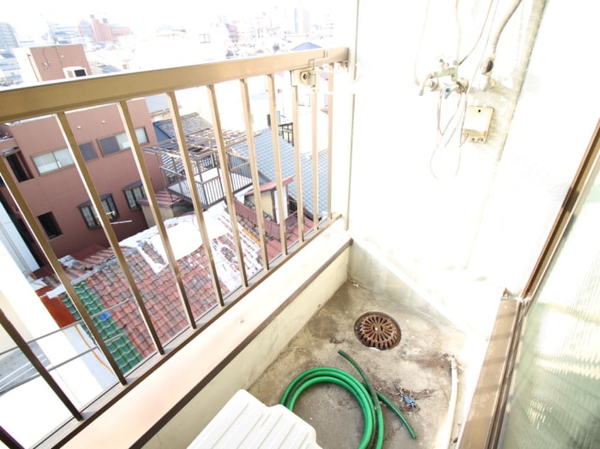 ベランダ・バルコニー ドミ－ル中本