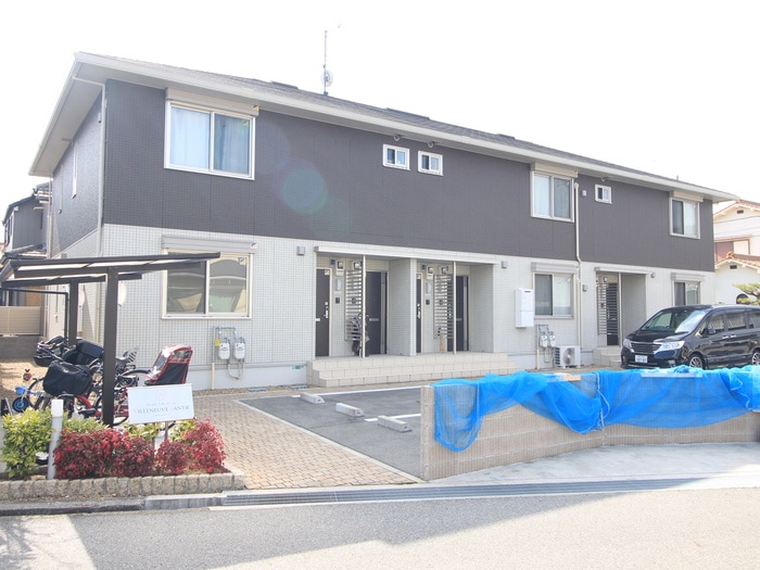 外観写真 ヴィルヌーブ サンティーエ