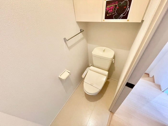 トイレ ヴィルヌーブ サンティーエ