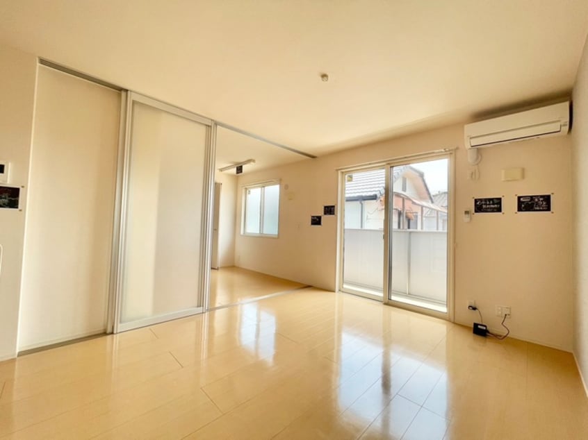 居室 ヴィルヌーブ サンティーエ