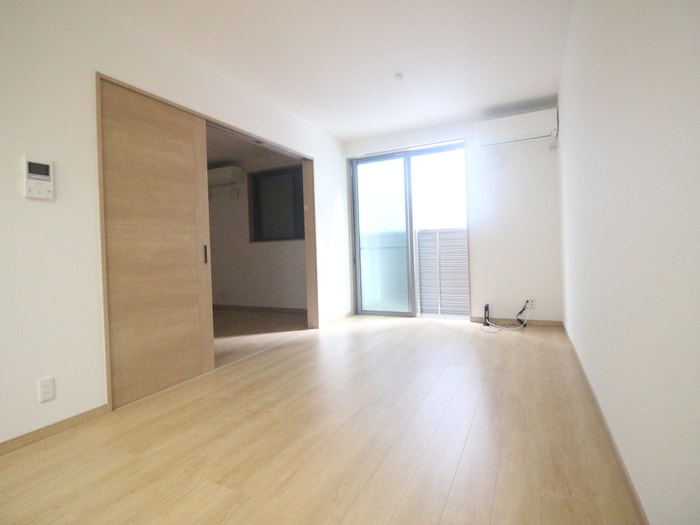 居室 ソスピーロ