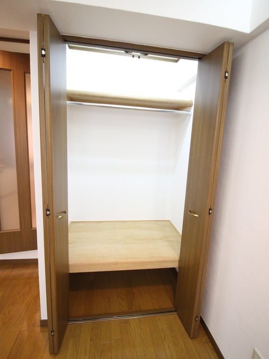 収納 新大阪エクセルハイツ