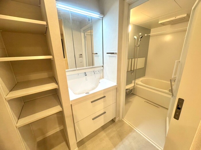 洗面 Avenir旭ヶ丘