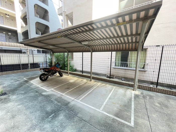 バイク置き場 クローバーメゾン我孫子