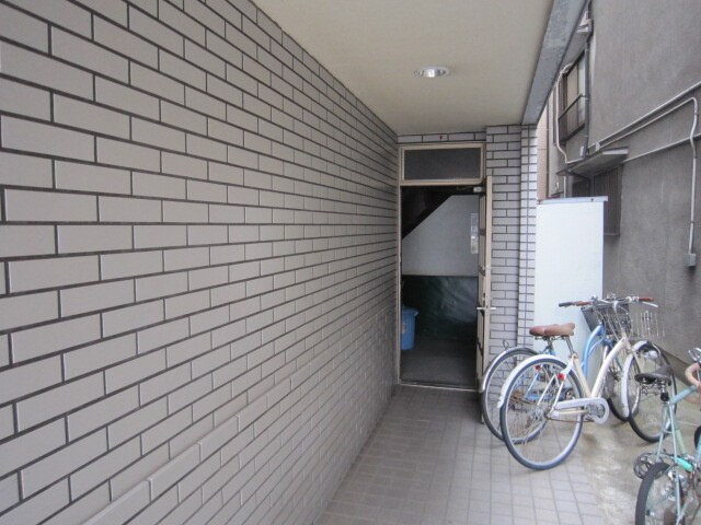 エントランス部分 ライラックマンション