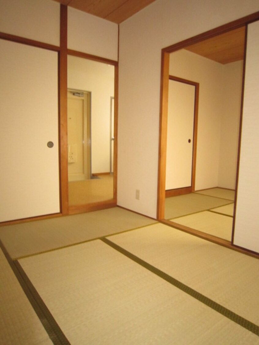 居室 ライラックマンション