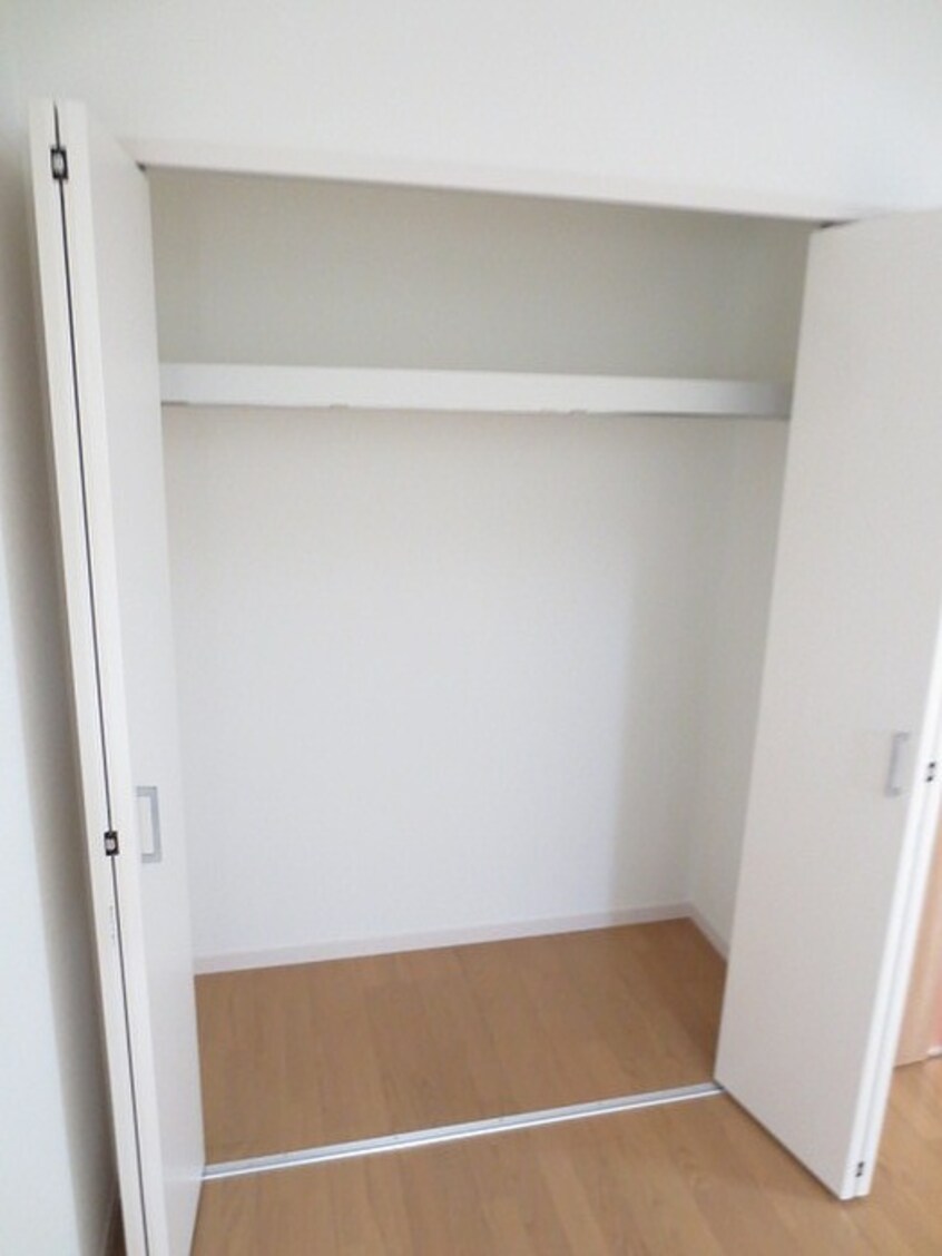 収納 KTIレジデンス西三荘Ⅱ