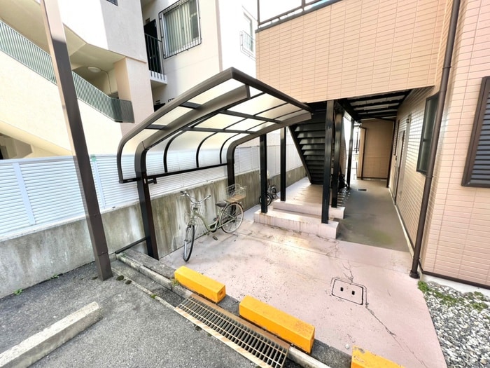 駐輪場 ヒルズコ－ト御影山手