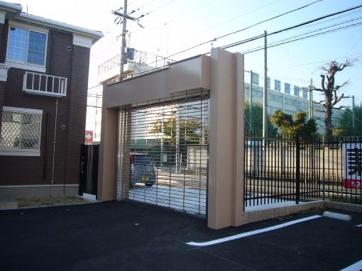 駐車場 ヴィラカレントウエスト