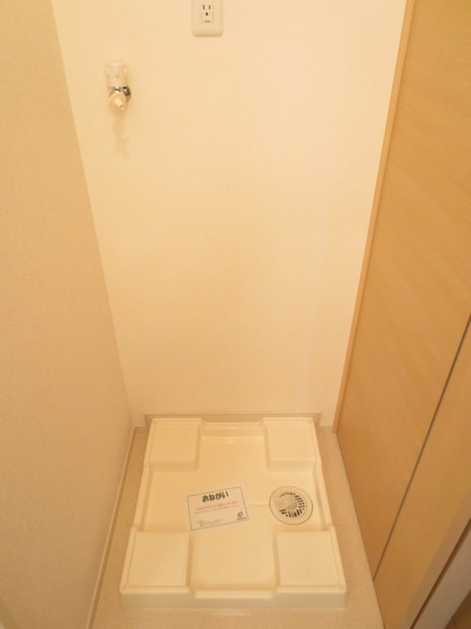 洗濯機置場 ヴィラカレントウエスト